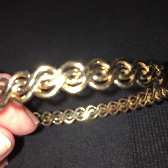 Vintage Gold Tone Metal Filigree Bracelet - Picture 2 of 3